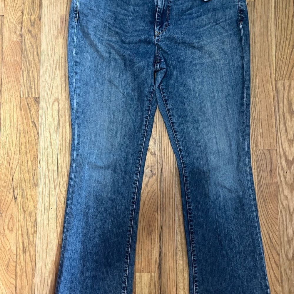 The Flirt Blue Flare Wide Leg Jeans woman’s size 16 long